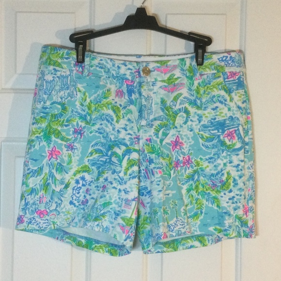 Lilly Pulitzer Jayne Knit Short in What A Lovely Place - Picture 3 of 6